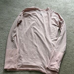 Lululemon light pink swiftly 2.0 size 6
